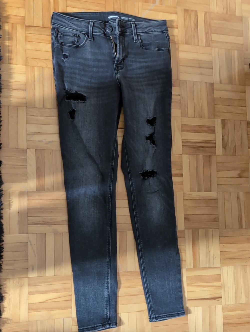 Size 4 Old Navy Black Rockstar Jeans